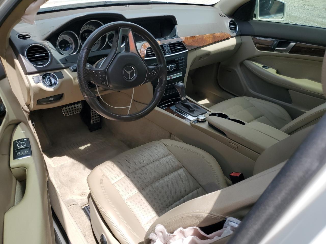 2013 Mercedes-Benz C 250 VIN: WDDGJ4HB8DG031492 Lot: 56948645