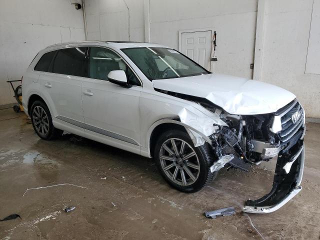 AUDI Q7 2018 White