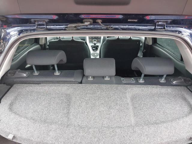 2011 TOYOTA AURIS TR