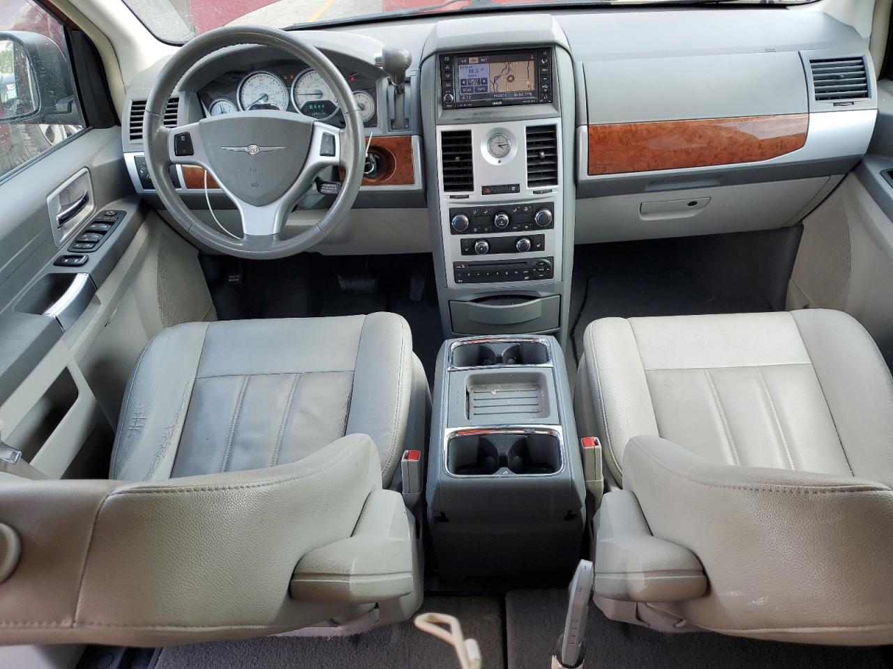 2008 Chrysler Town & Country Touring VIN: 2A8HR54PX8R828127 Lot: 57056505