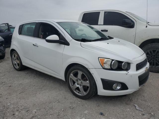  CHEVROLET SONIC 2015 Biały