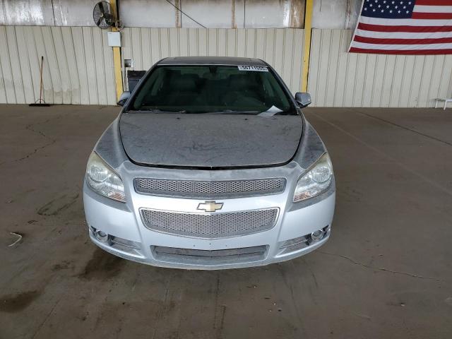 Седани CHEVROLET MALIBU 2012 Сріблястий