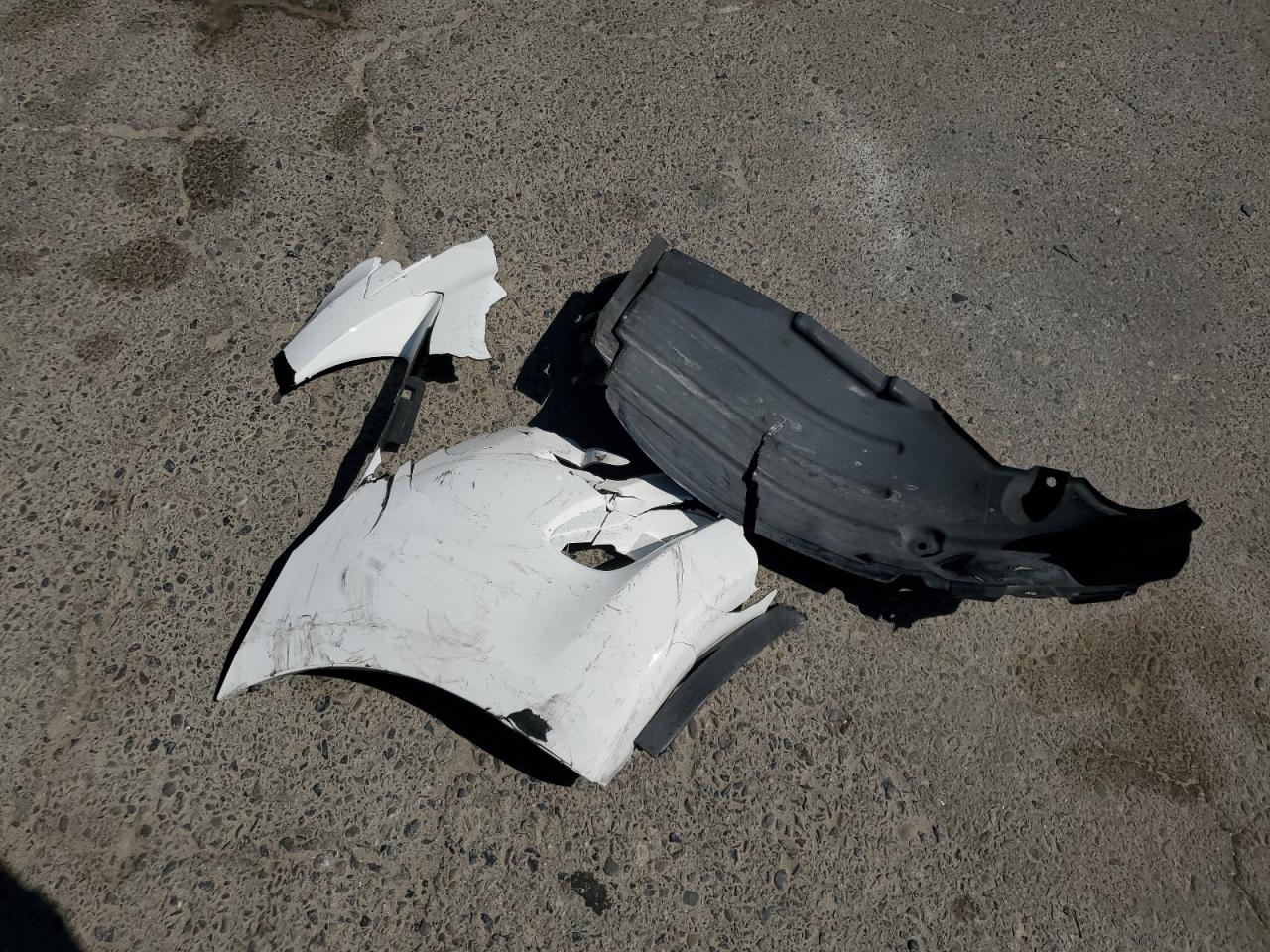 2007 Toyota Yaris VIN: JTDBT923371146215 Lot: 56696465