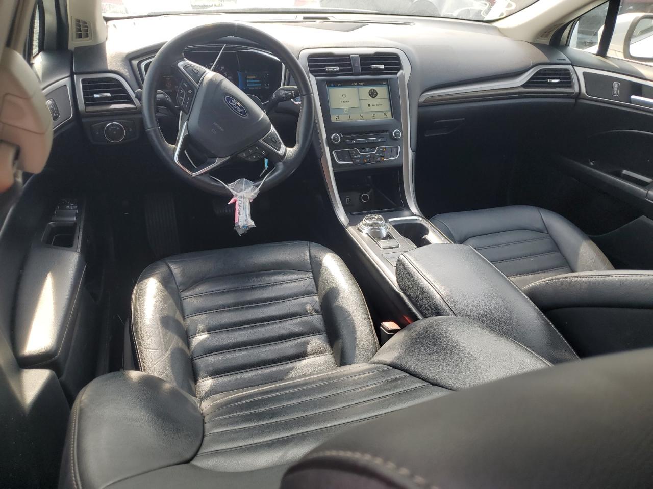 2018 Ford Fusion Se Hybrid VIN: 3FA6P0LU7JR163515 Lot: 55916995