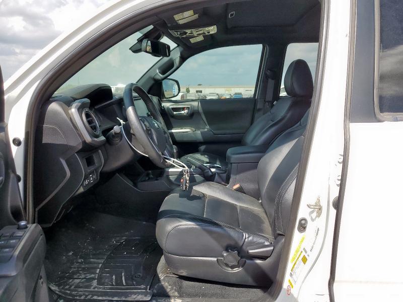  TOYOTA TACOMA 2018 Biały