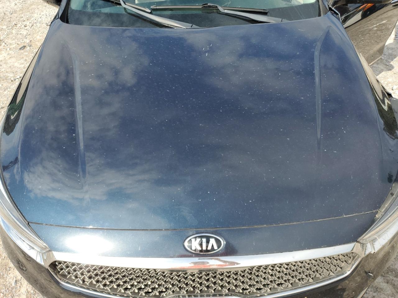 2017 Kia Cadenza Premium VIN: KNALC4J1XH5092832 Lot: 57102785
