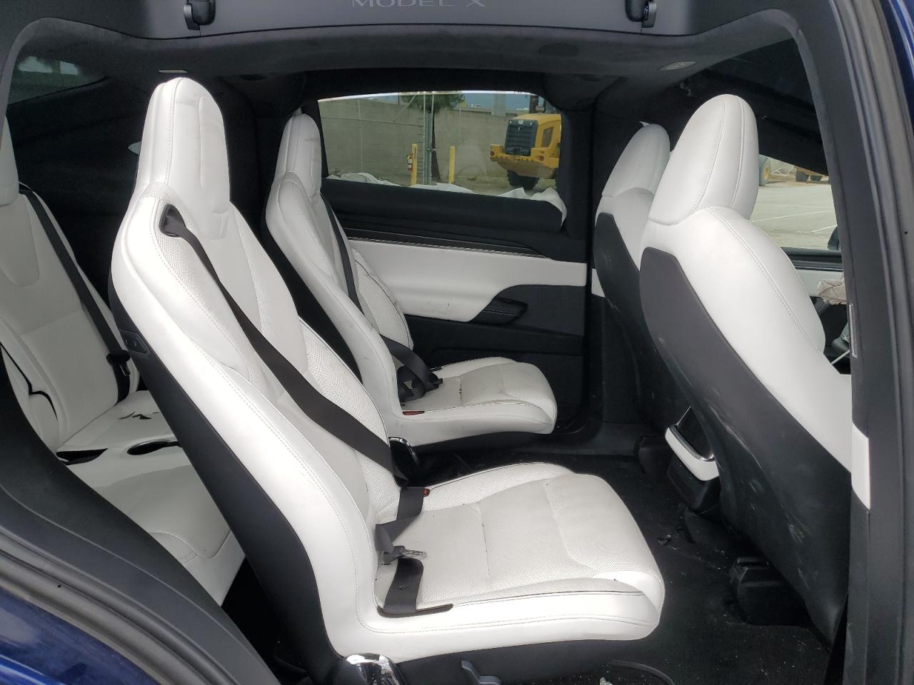 2022 Tesla Model X VIN: 7SAXCBE69NF351743 Lot: 56903975
