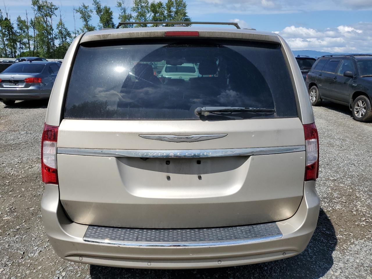 2013 Chrysler Town & Country Touring L VIN: 2C4RC1CG4DR646473 Lot: 58059495