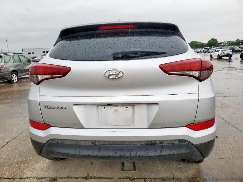  HYUNDAI TUCSON 2017 Серебристый