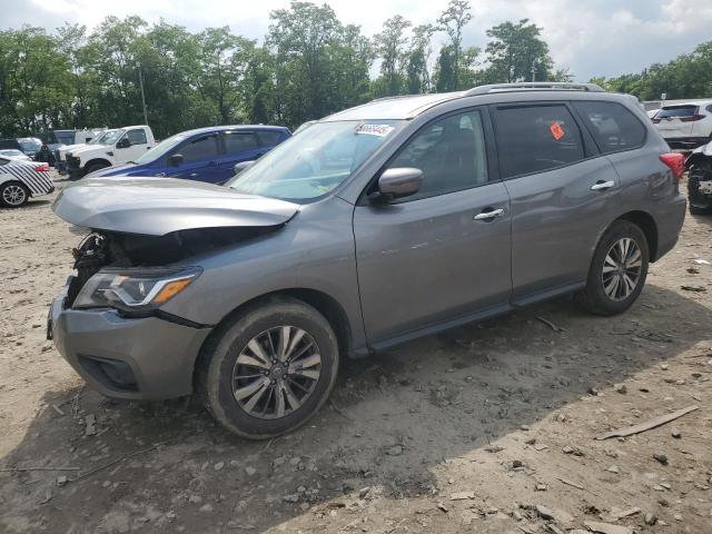 2020 Nissan Pathfinder Sv
