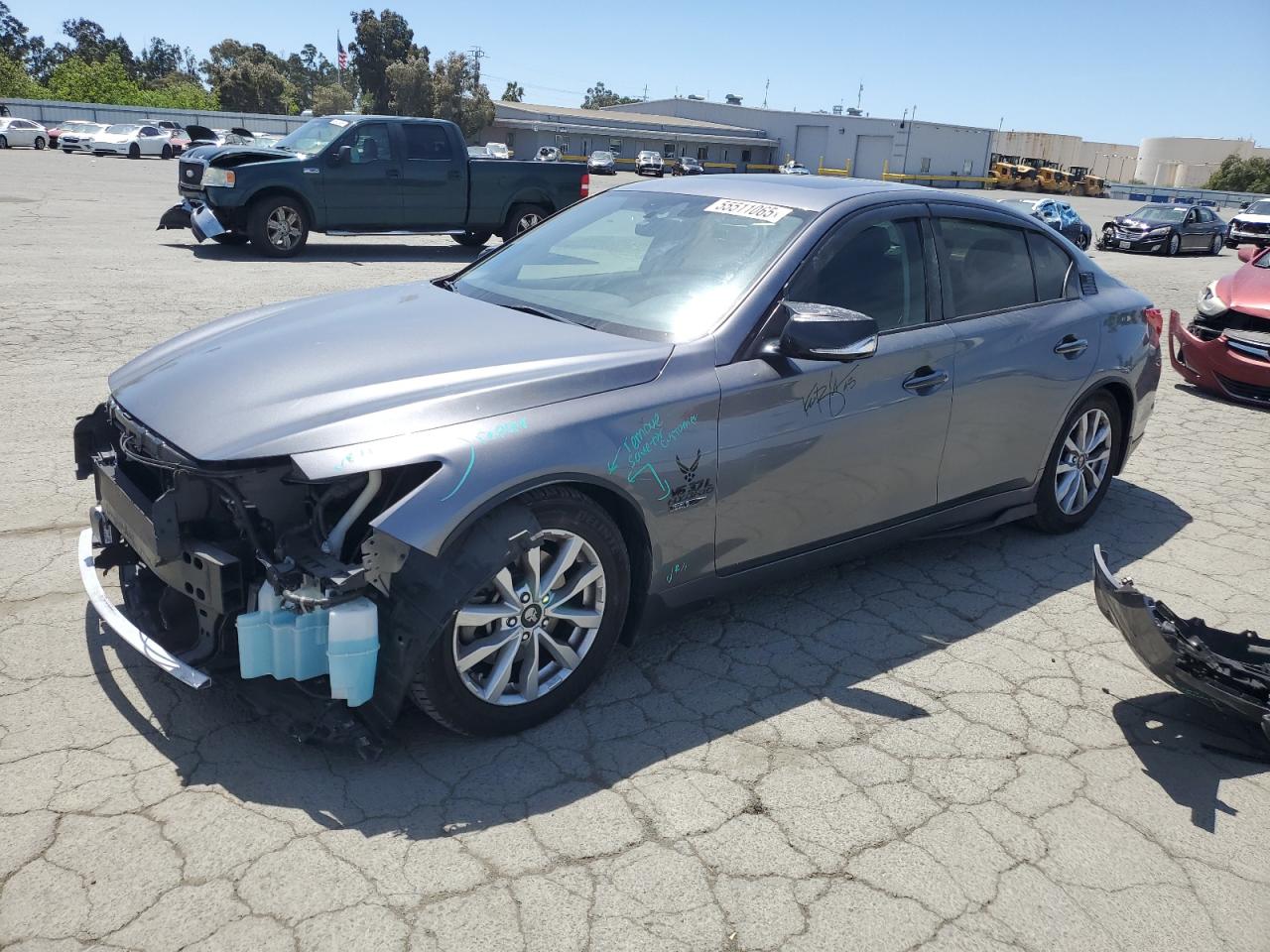 2014 Infiniti Q50 Hybrid Premium zu verkaufen in Martinez, CA - Front End
