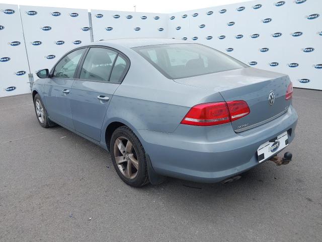 2013 VOLKSWAGEN PASSAT S B