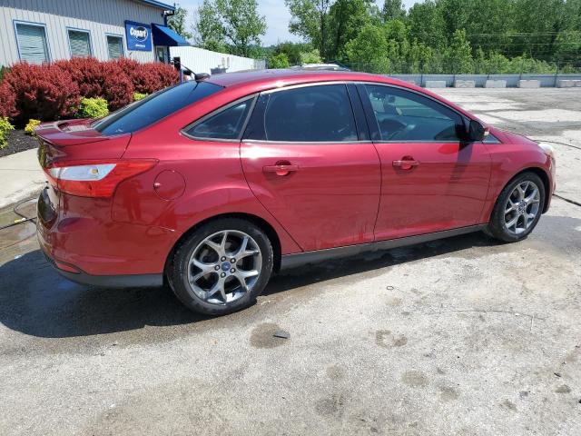  FORD FOCUS 2014 Czerwony