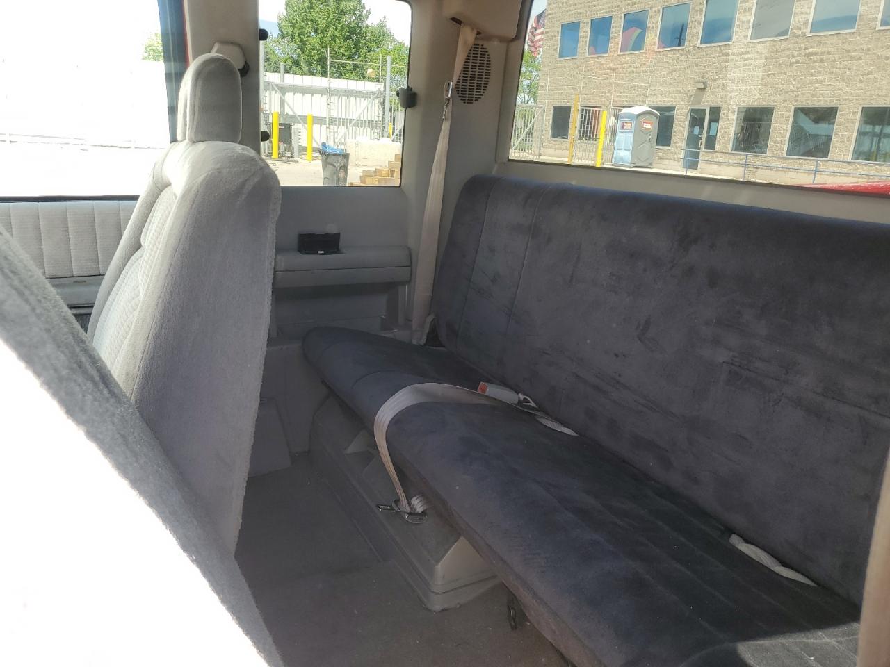 1994 GMC Sierra K1500 VIN: 2GTEK19K9R1585804 Lot: 57413355