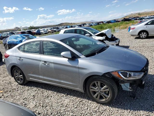  HYUNDAI ELANTRA 2017 Silver