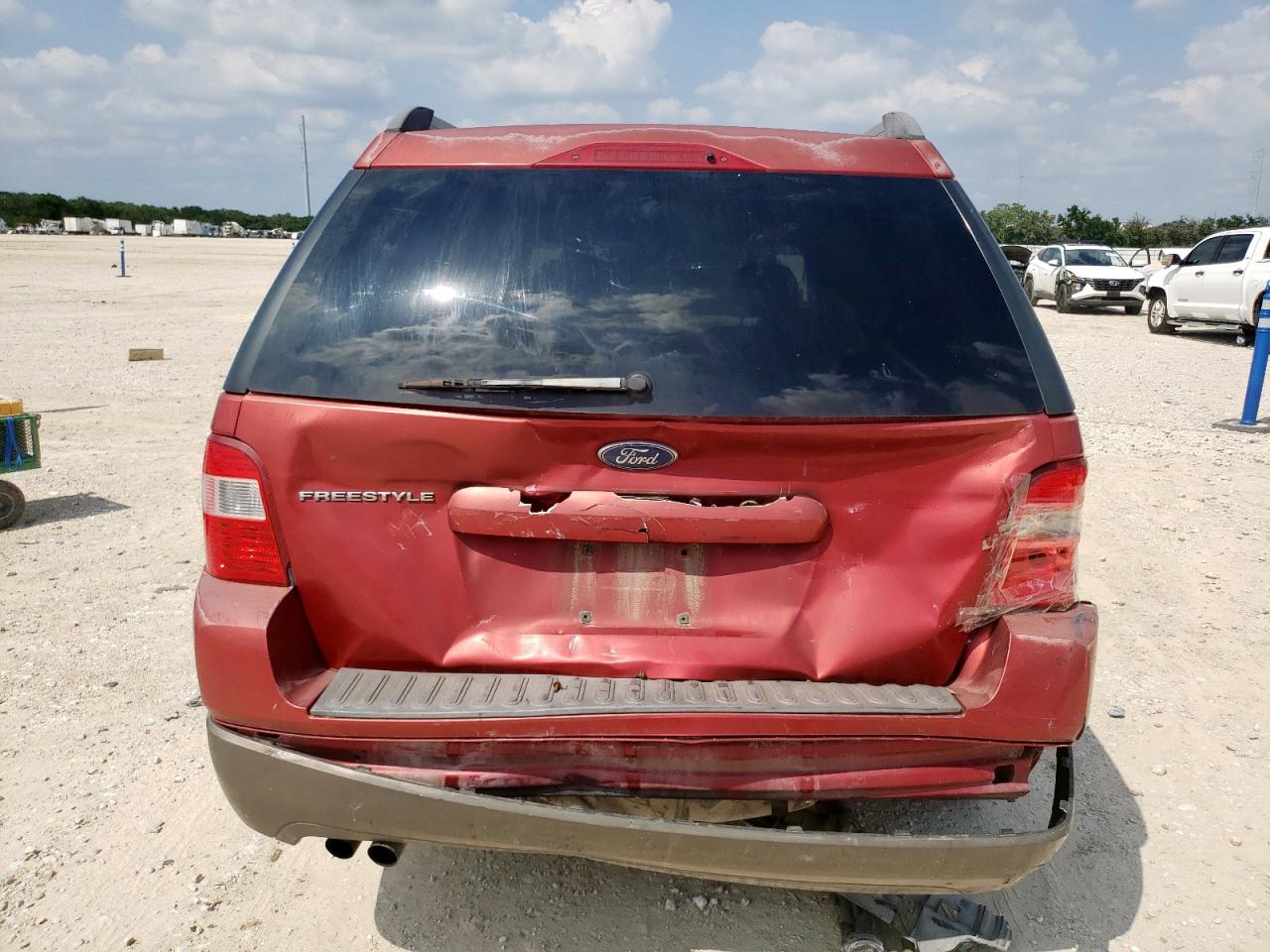 2005 Ford Freestyle Se VIN: 1FMZK01105GA54885 Lot: 58414145