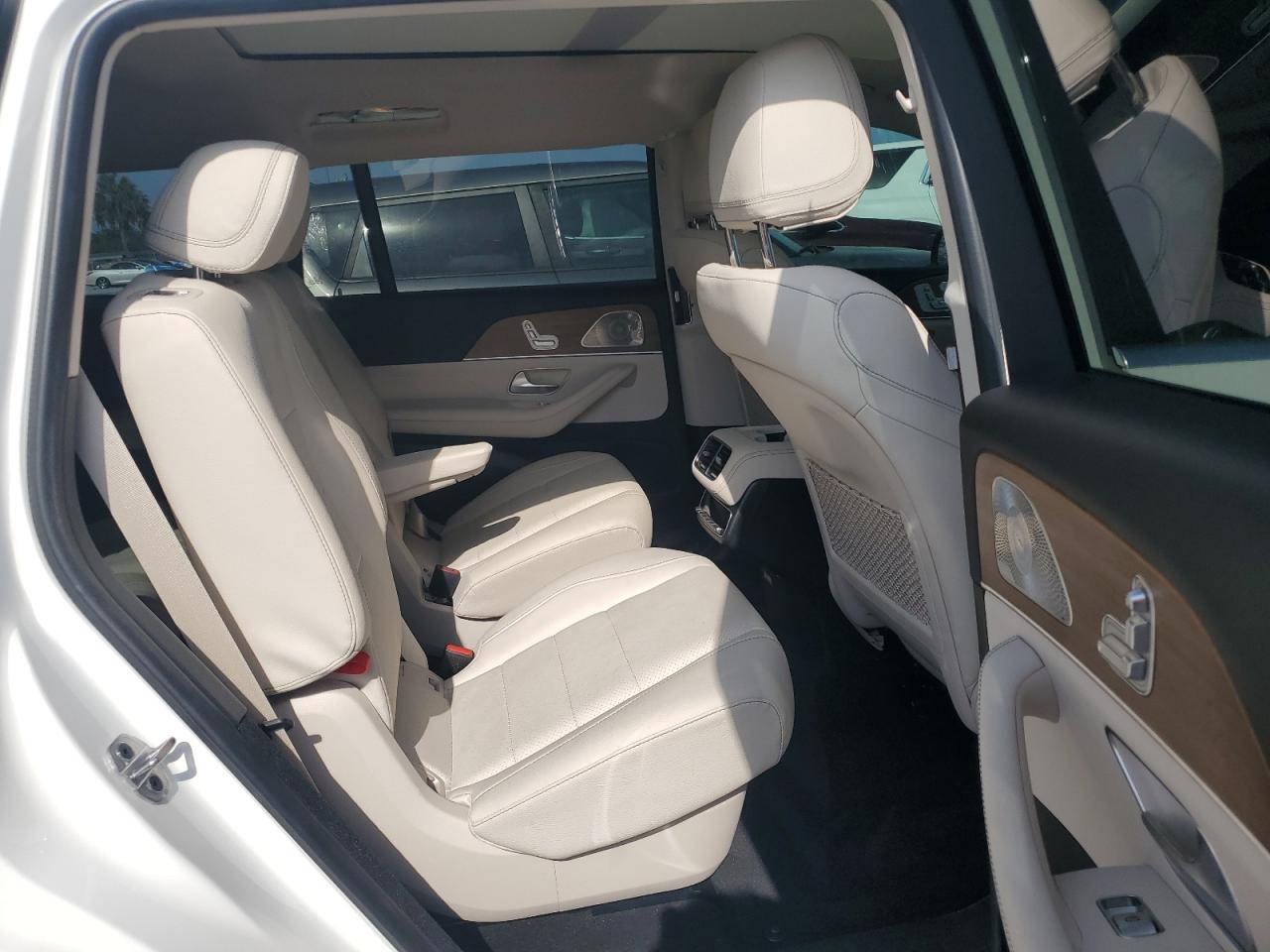 2024 Mercedes-Benz Gls 450 4Matic VIN: 4JGFF5KEXRB087062 Lot: 56162235