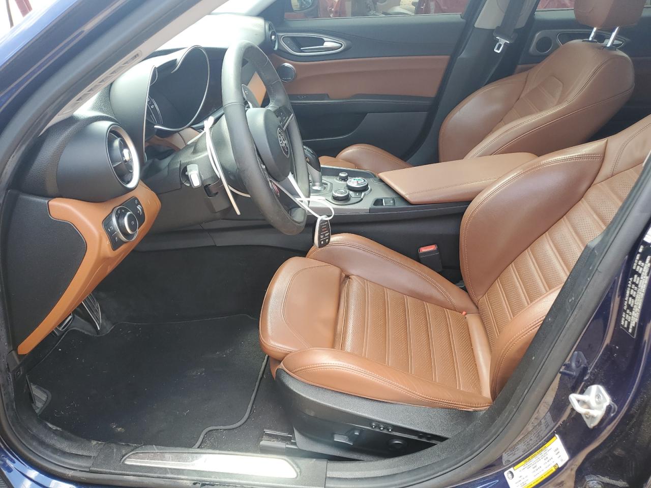 2018 Alfa Romeo Giulia Ti Q4 VIN: ZARFAEEN7J7572769 Lot: 56366735