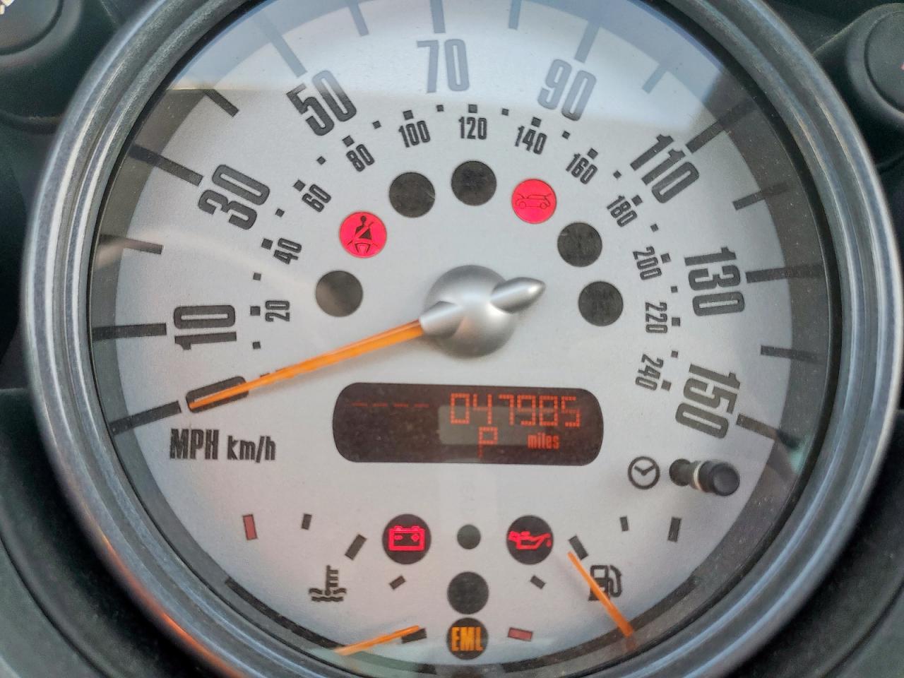 2005 Mini Cooper S VIN: WMWRE33435TG95329 Lot: 56890015