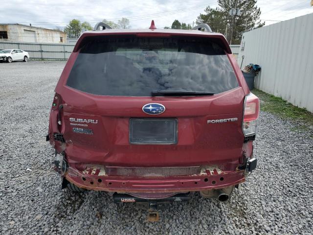  SUBARU FORESTER 2018 Красный