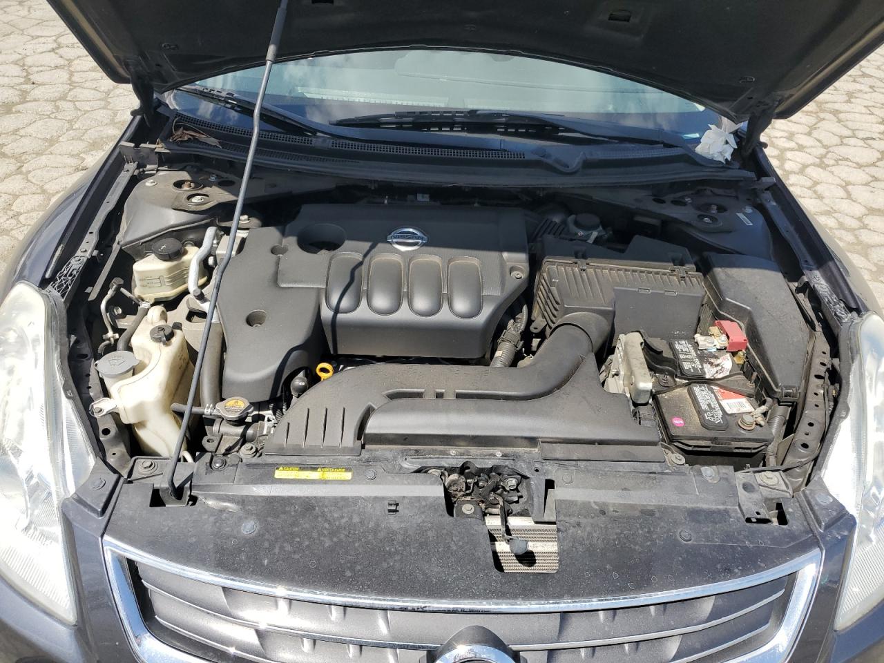2011 Nissan Altima Base VIN: 1N4AL2APXBN470101 Lot: 56658805