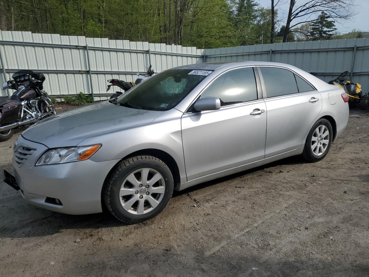 2007 Toyota Camry Le for Sale in Center Rutland, VT - Front End