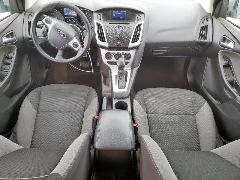  FORD FOCUS 2014 Srebrny