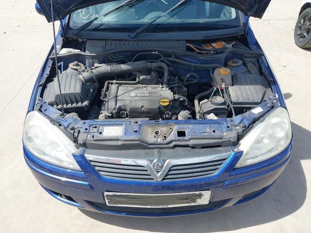 2005 VAUXHALL CORSA ACTI