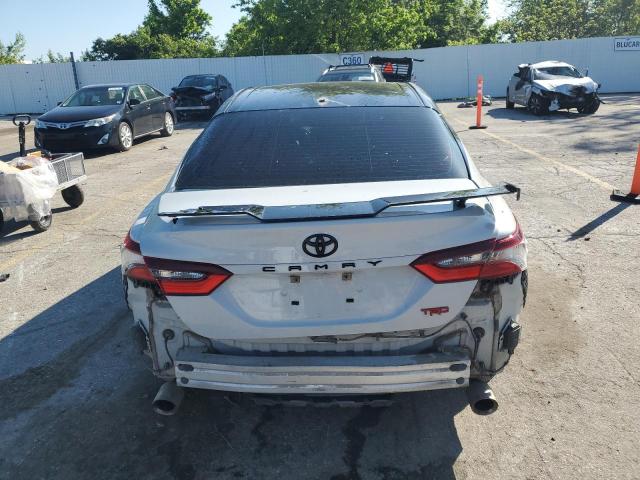  TOYOTA CAMRY 2021 Два тони