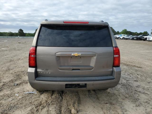 Parquets CHEVROLET TAHOE 2017 Silver