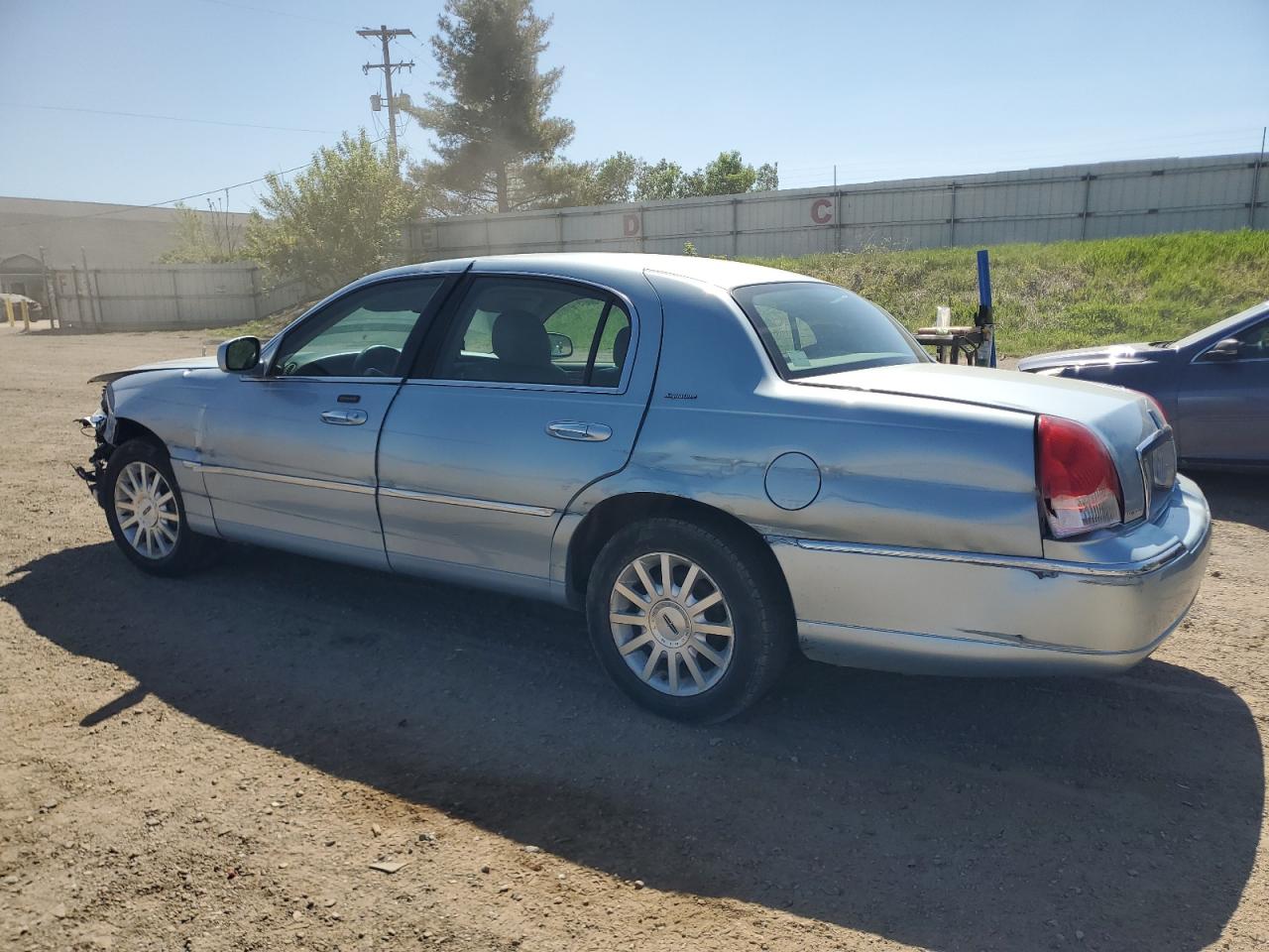 2006 Lincoln Town Car Signature VIN: 1LNHM81W36Y622915 Lot: 56097935