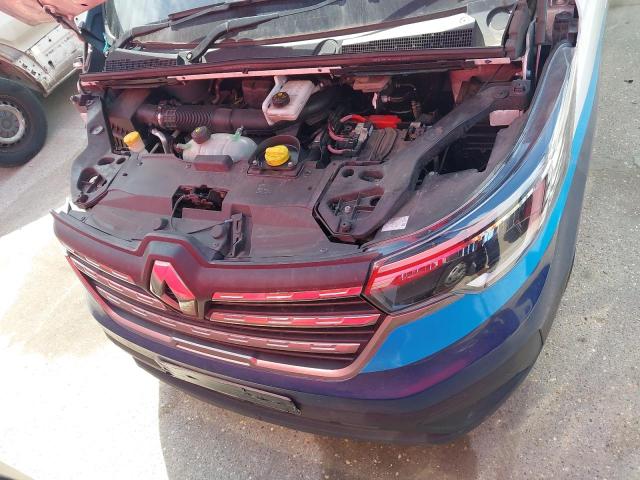 2023 RENAULT TRAFIC SL2