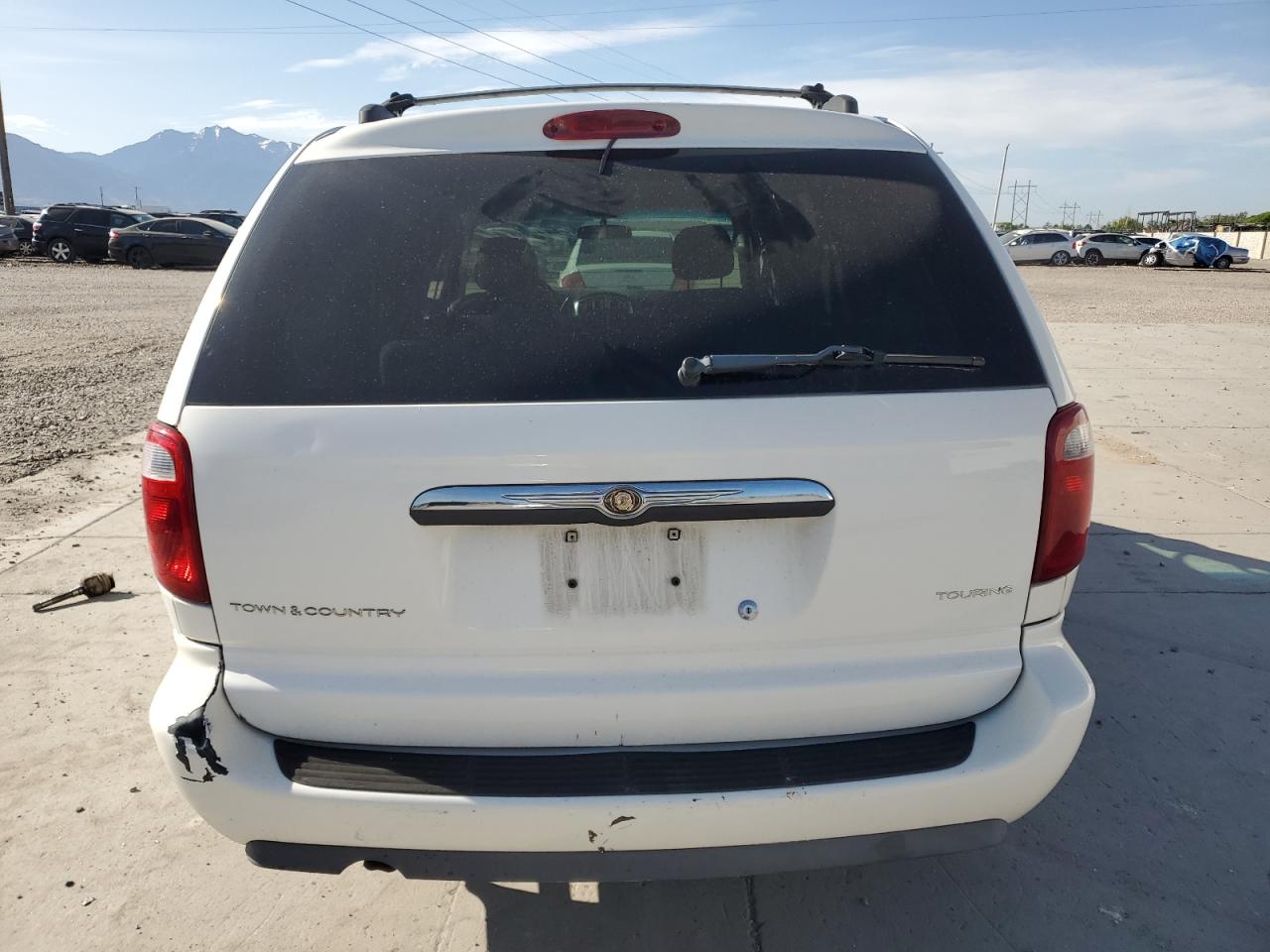 2005 Chrysler Town & Country Touring VIN: 2C4GP54L75R391558 Lot: 58985095