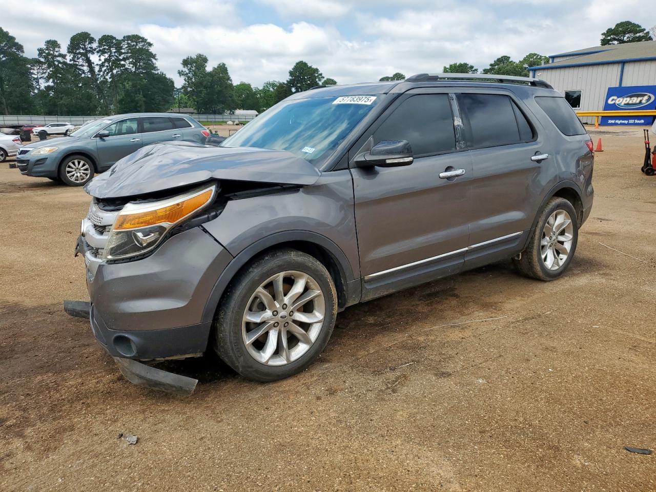 2014 Ford Explorer Xlt for Sale in Longview, TX - Front End