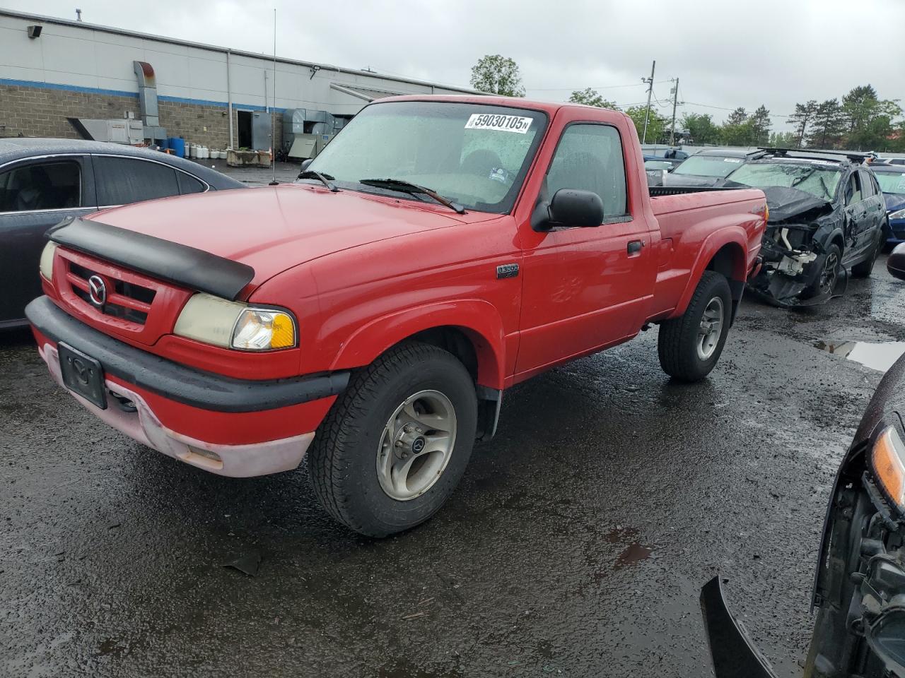 2001 Mazda B3000 იყიდება New Britain-ში, CT - Minor Dent/Scratches