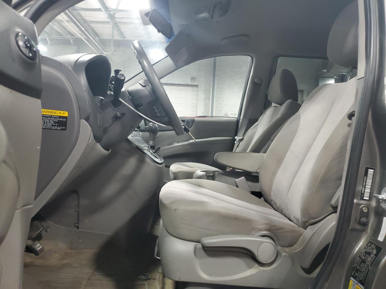 2011 Kia Sedona Lx VIN: KNDMG4C73B6405833 Lot: 56179945