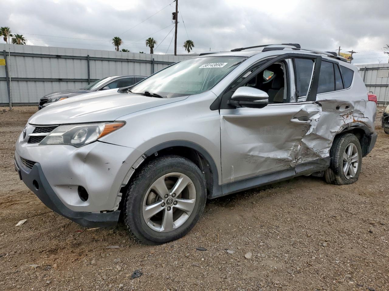 Mercedes, TX에서 판매 중인 2015 Toyota Rav4 Xle - All Over
