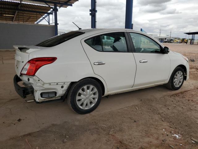  NISSAN VERSA 2017 Білий