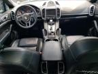 2016 Porsche Cayenne  for Sale in Elgin, IL - Minor Dent/Scratches