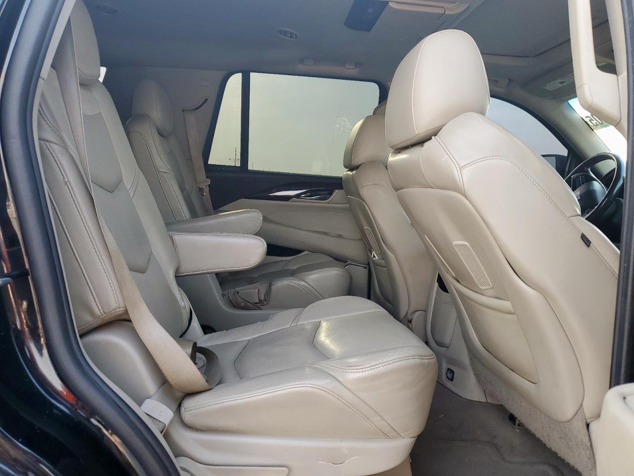 2015 Cadillac Escalade Luxury VIN: 1GYS4MKJ0FR663075 Lot: 57095705
