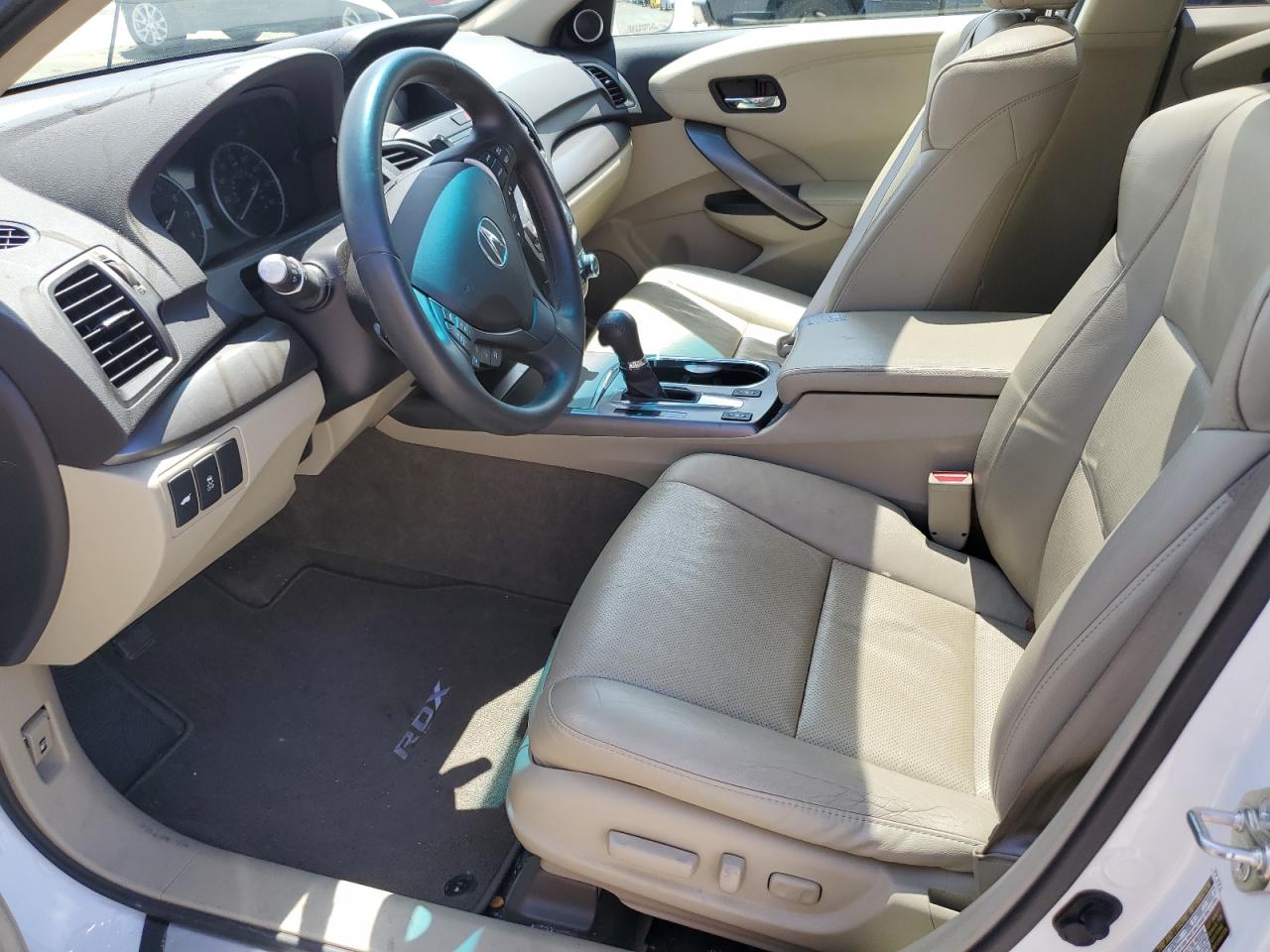 2015 Acura Rdx Technology VIN: 5J8TB3H55FL011352 Lot: 55280665