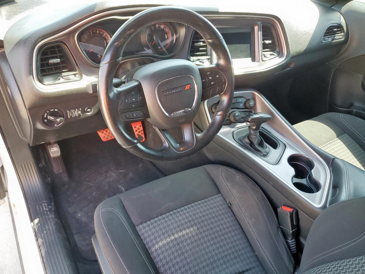 2020 Dodge Challenger Sxt VIN: 2C3CDZAG4LH243350 Lot: 56476225