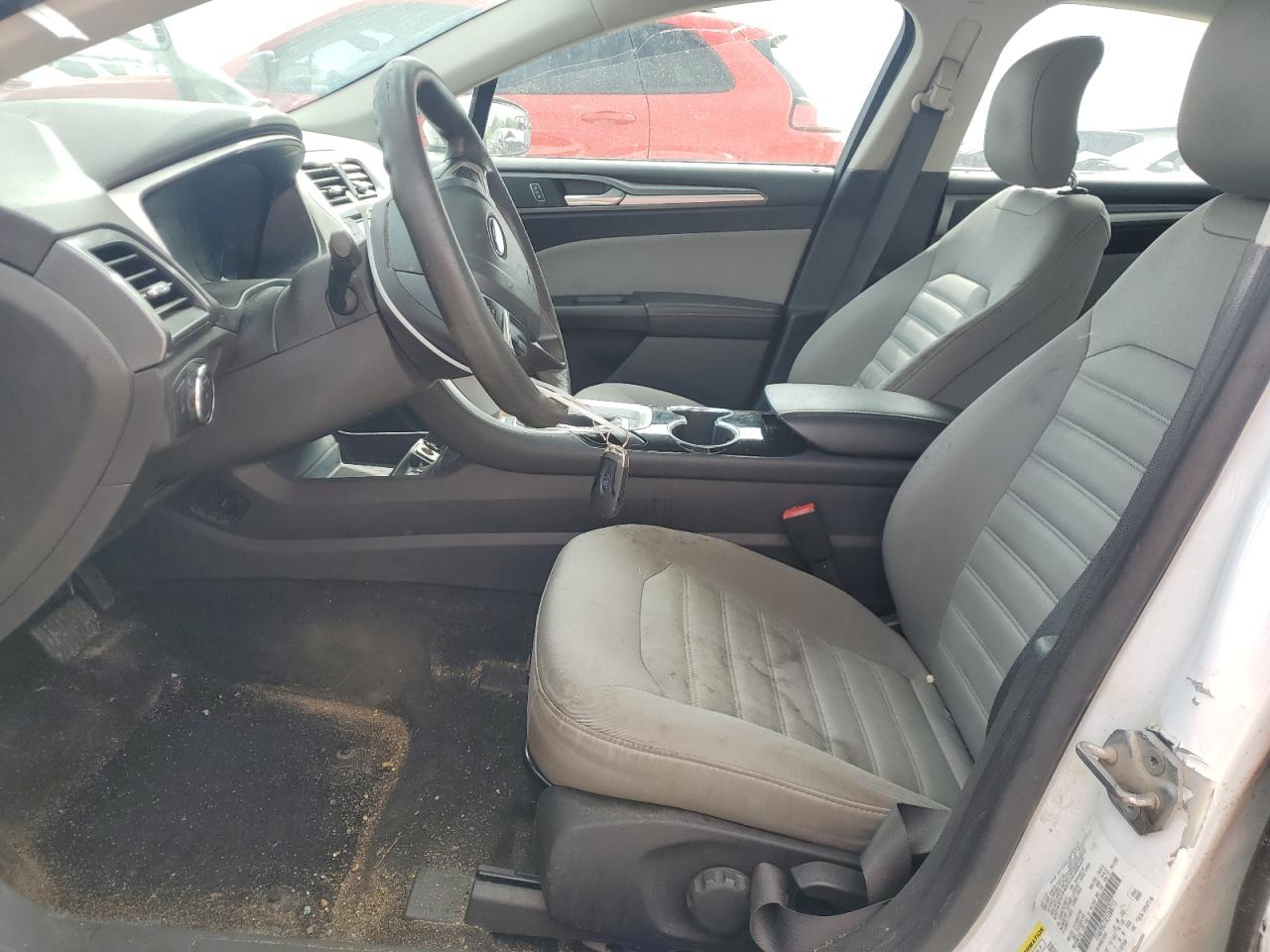2014 Ford Fusion S VIN: 1FA6P0G73E5368715 Lot: 56947635