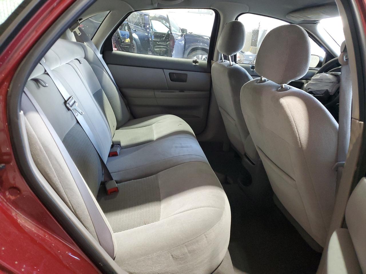 2005 Ford Taurus Se VIN: 1FAFP53U65A196387 Lot: 55882035