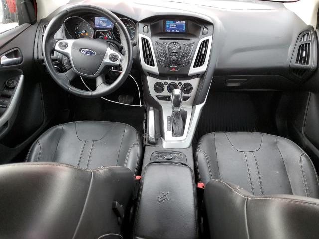 Hatchbacks FORD FOCUS 2014 Czerwony