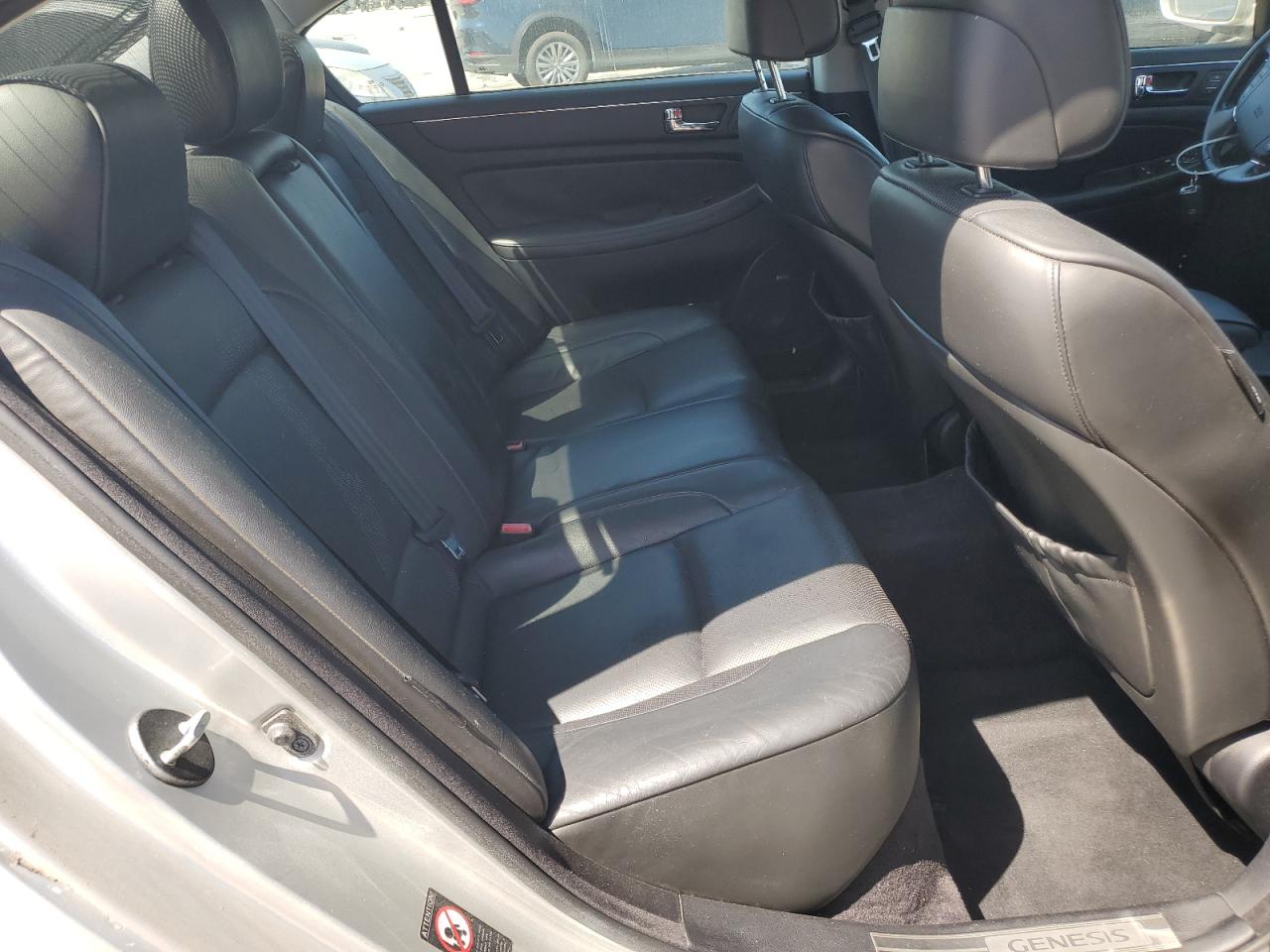2010 Hyundai Genesis 3.8L VIN: KMHGC4DE6AU083653 Lot: 57165075