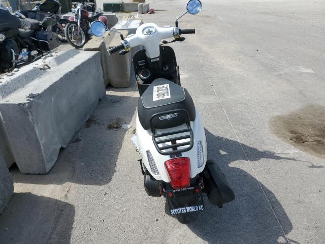 2023 GENUINE SCOOTER CO. BUDDY KICK