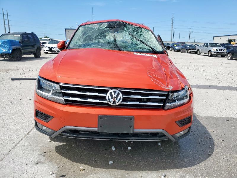  VOLKSWAGEN TIGUAN 2018 Orange