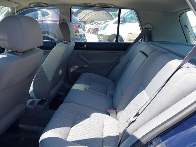 2001 VOLKSWAGEN GOLF S AUT
