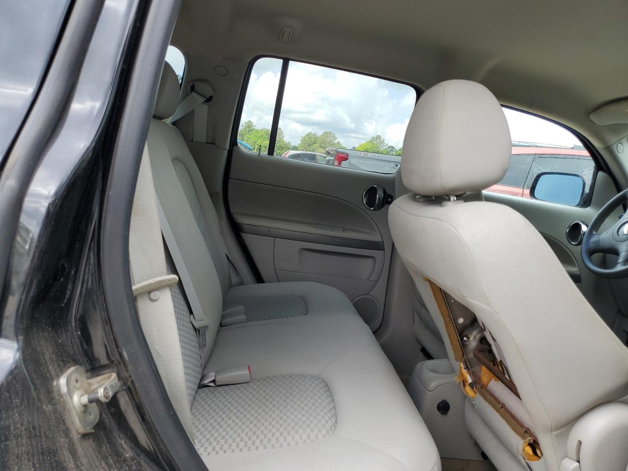 2008 Chevrolet Hhr Lt VIN: 3GNDA23P88S637717 Lot: 55500175